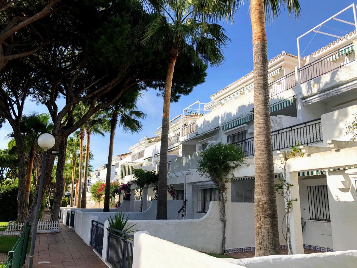 Apartamento Zinna Chiclana de la Frontera Exterior foto